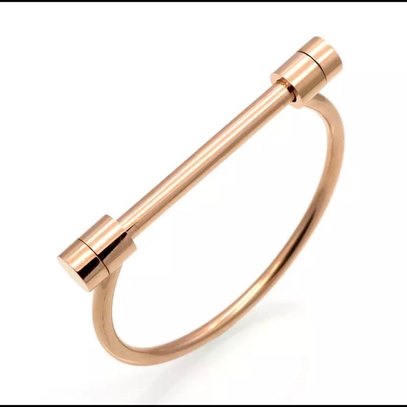 ❤️3 for $20❤️HP🎉Horseshoe Rose Gold ScrewBracelet - Picture 2 of 2